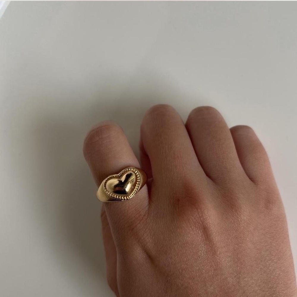 Unique Vintage Gold Heart Ring